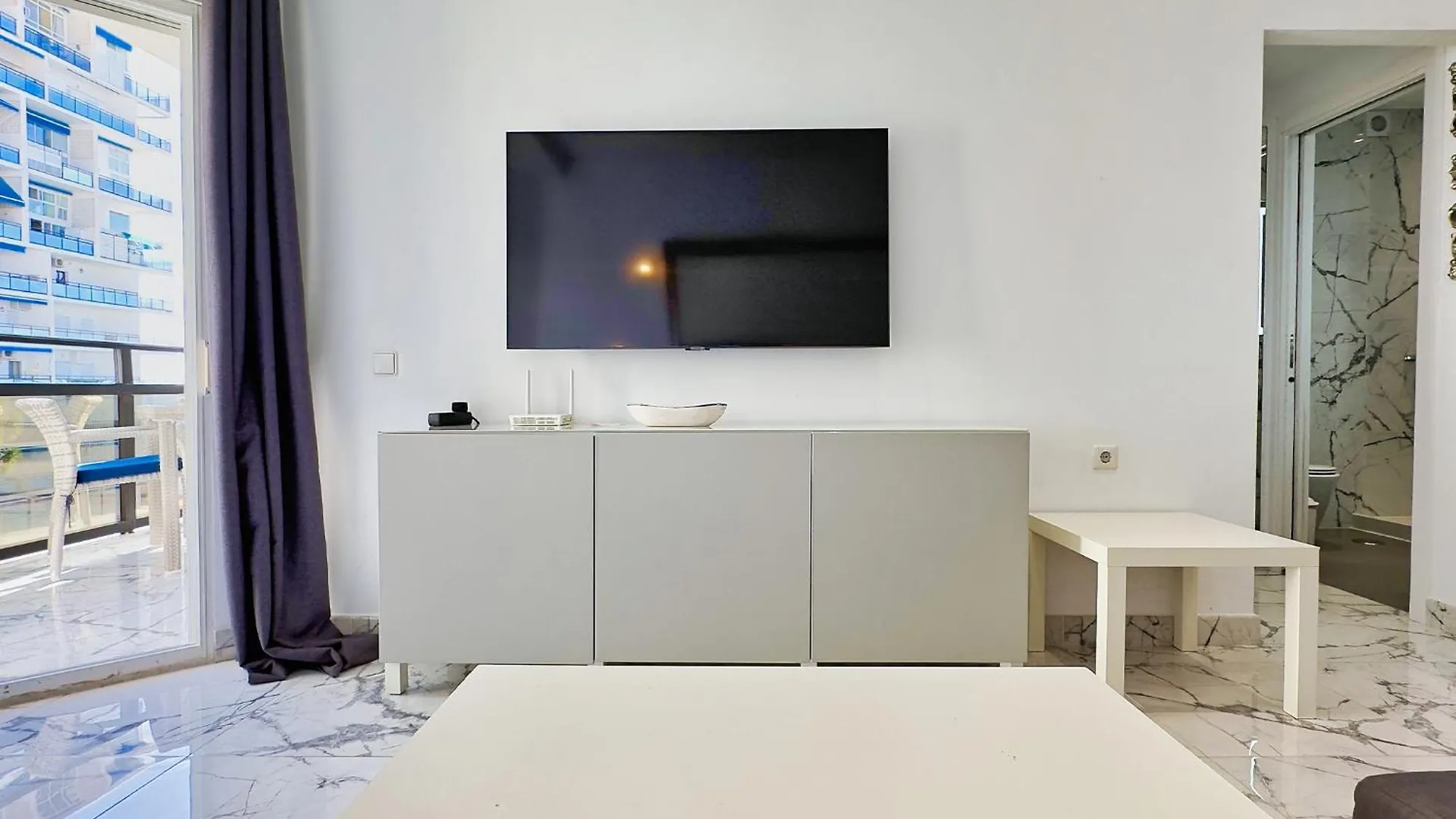 Skol 424 Stunning One-Bedroom Apartment With Sea Views ماربيا 0*,  إسبانيا