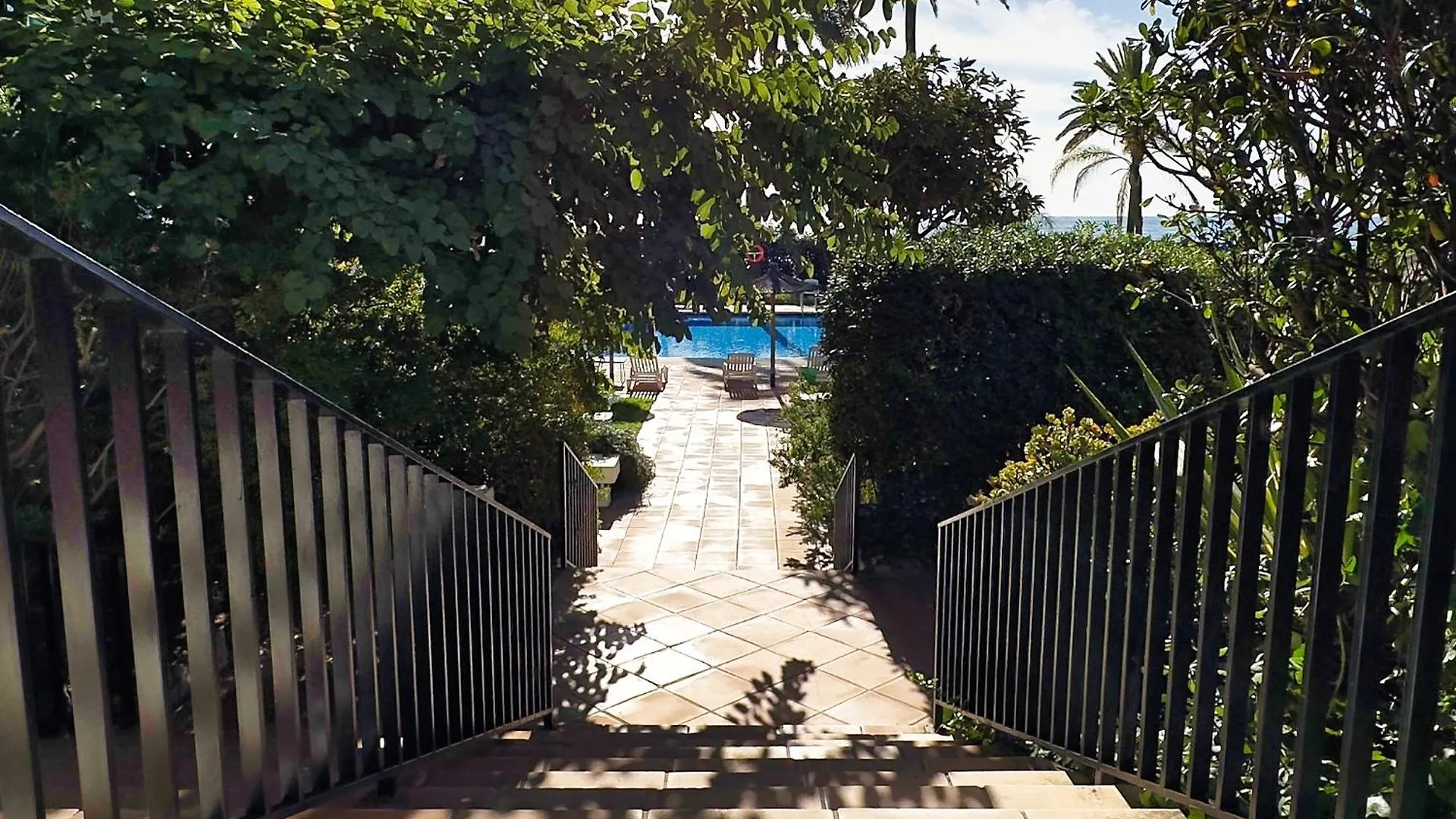 Skol 424 Stunning One-Bedroom Apartment With Sea Views ماربيا